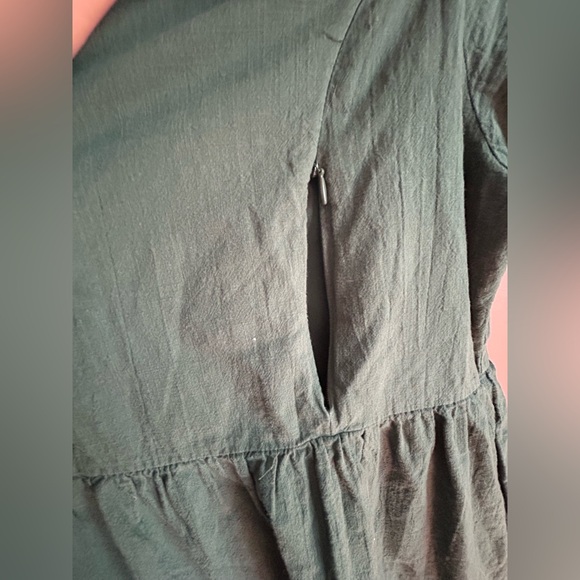 NURSING QUEEN DRESS WITH POCKETS -BELL SLEEVE- GREEN - Picture 2 of 5